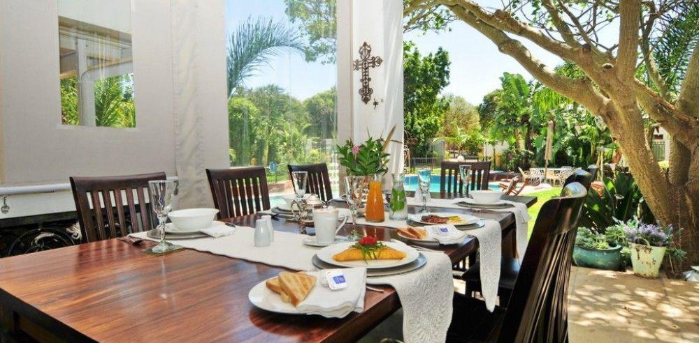 Cape Pillars Boutique Hotel Durbanville Exterior photo