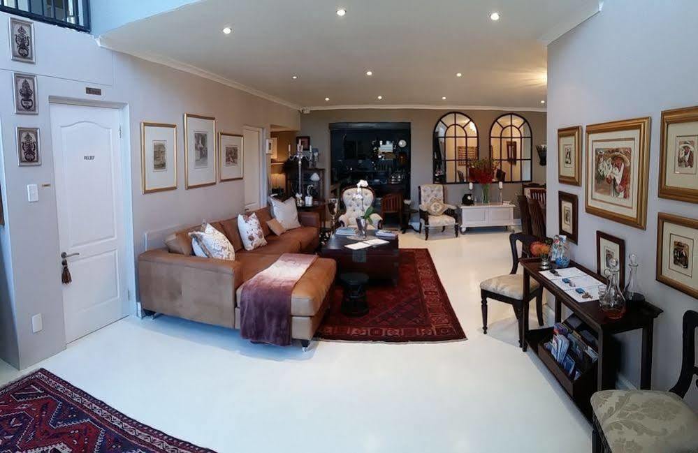 Cape Pillars Boutique Hotel Durbanville Exterior photo
