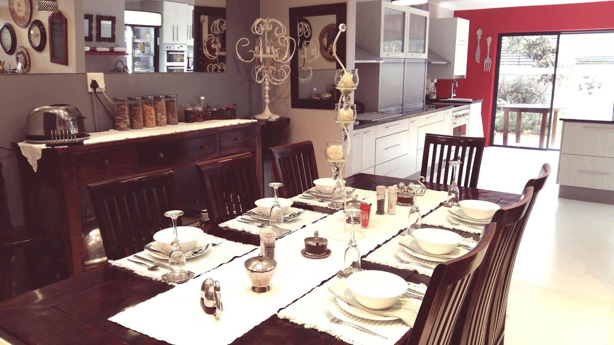 Cape Pillars Boutique Hotel Durbanville Exterior photo
